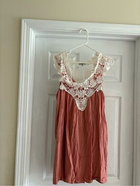 JODIFL Coral Midi Dress with Cream Crochet Yoke